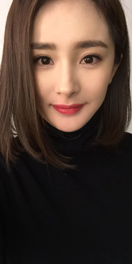 华为荣耀v10手机杨幂高清壁纸大全