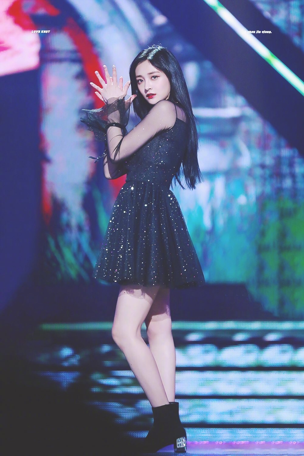 小仙女周洁琼美艳无水印清纯写真