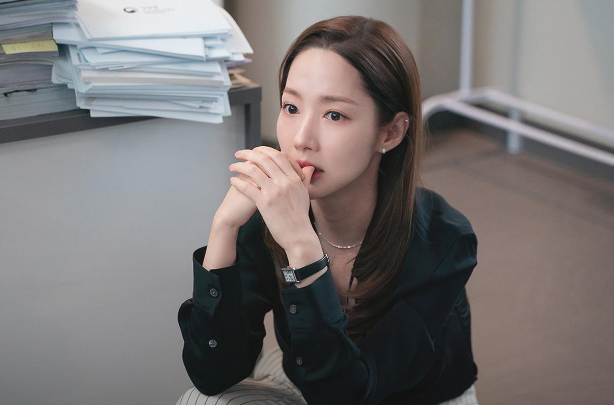 朴敏英新剧《气象厅的人们》高清剧照