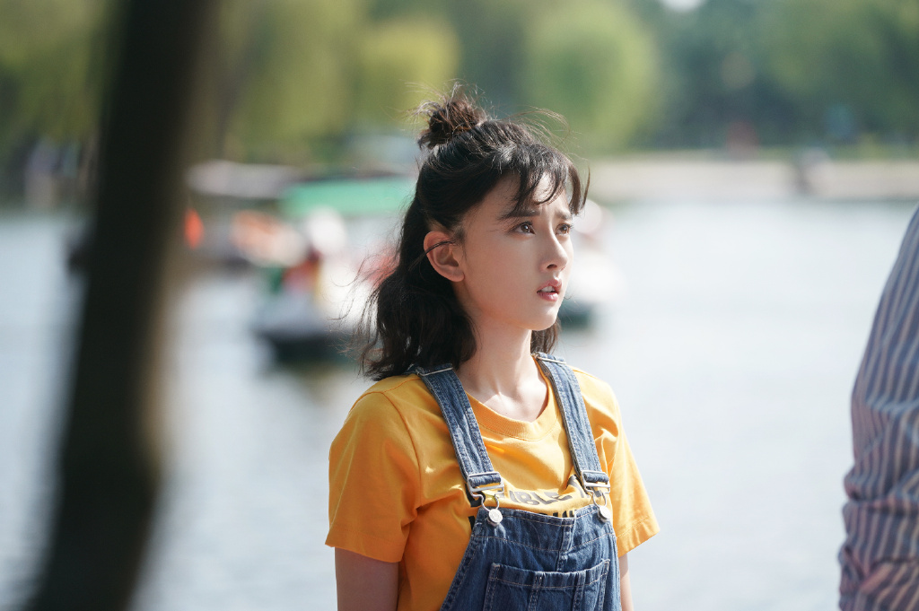 宋祖儿《才不要和老板谈恋爱》高清人物剧照图片