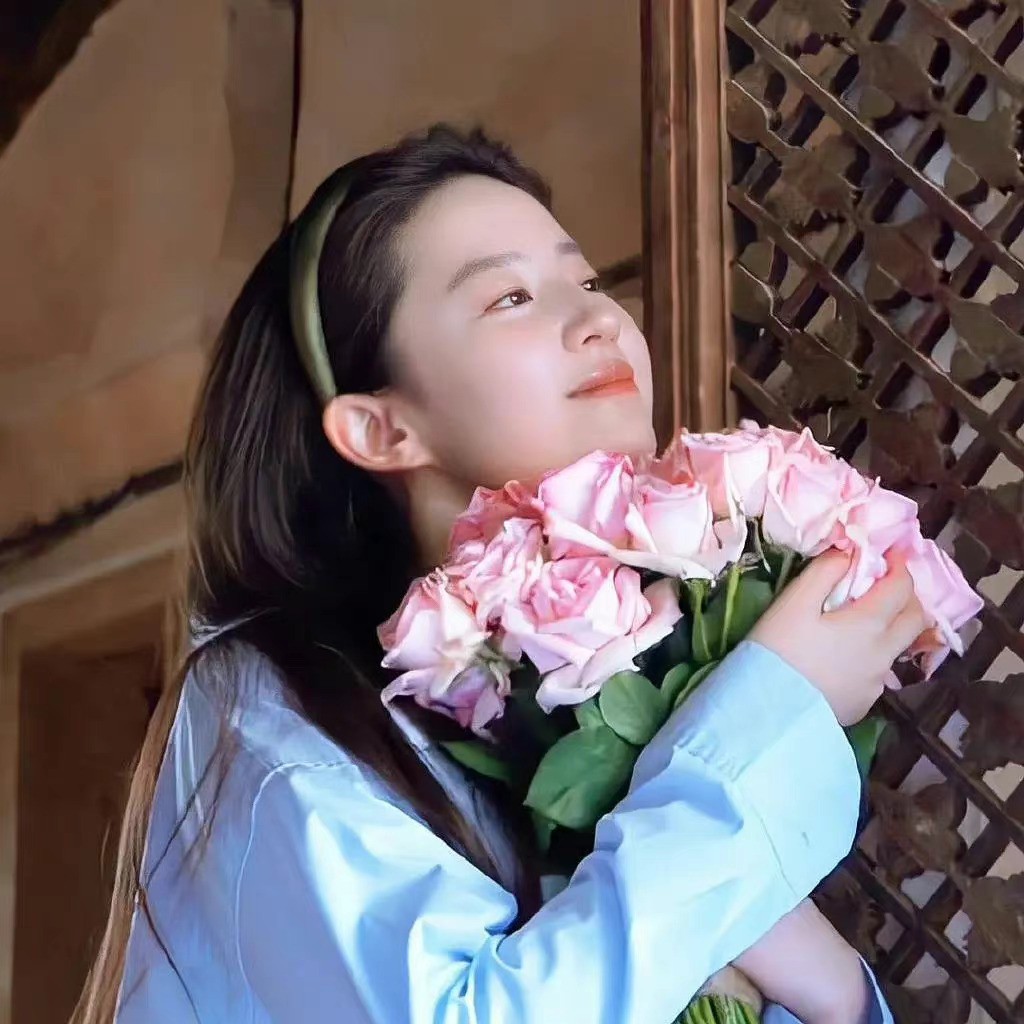 刘亦菲捧花头像高清原图