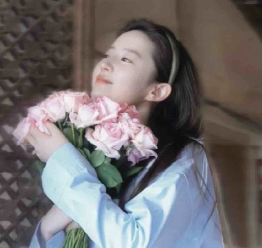 刘亦菲捧花头像大全高清原图分享