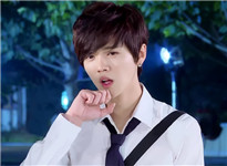 《奔跑吧兄弟》傻狍子-鹿晗