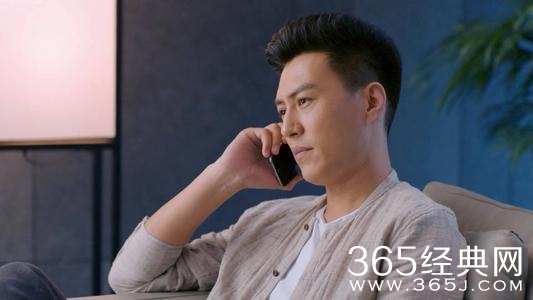 【再现名场面】盘点影视剧中靳东饰演的过的霸道总裁 哪个更能打动了你的心